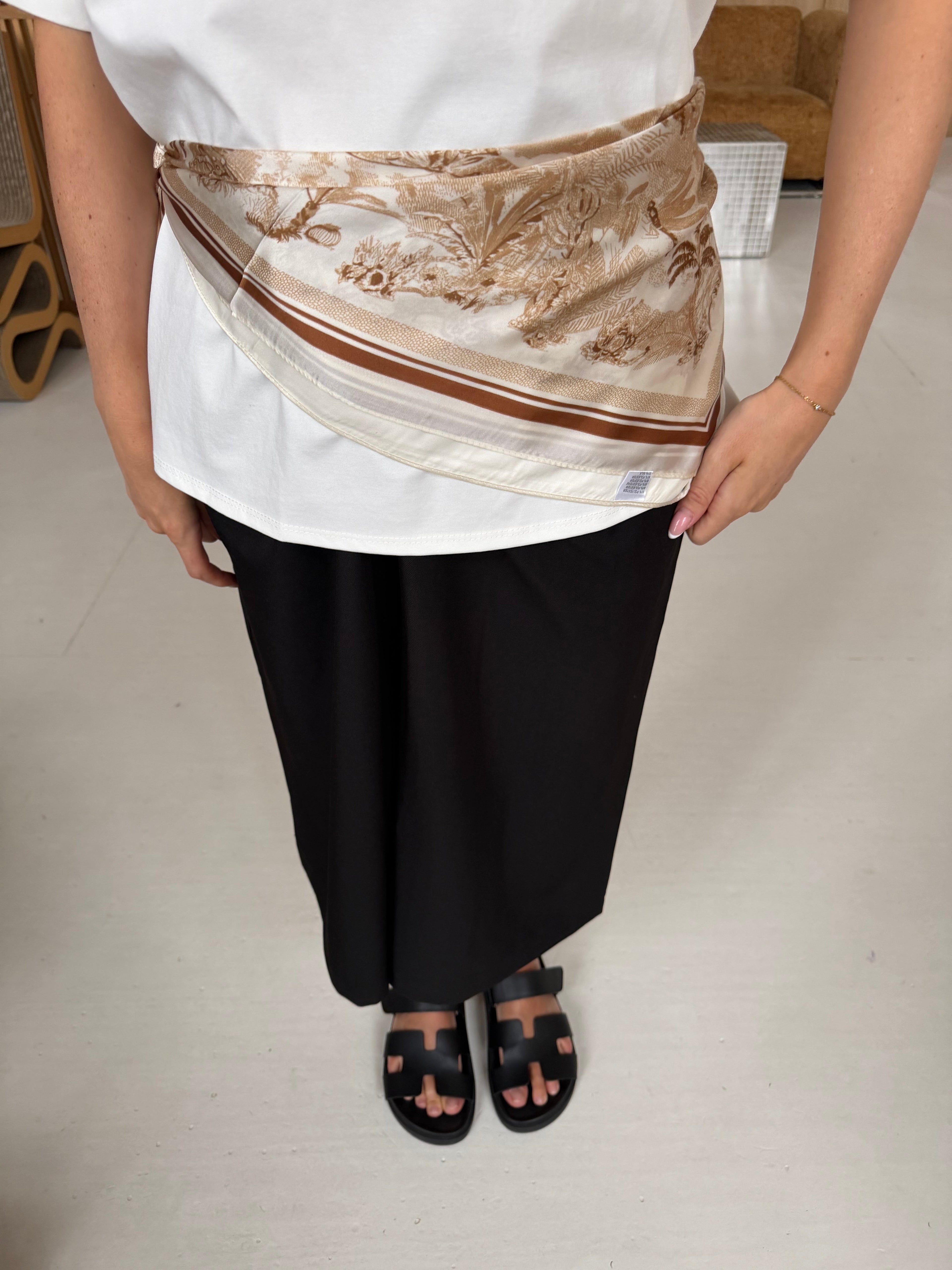 Carré de soie Foulard 11