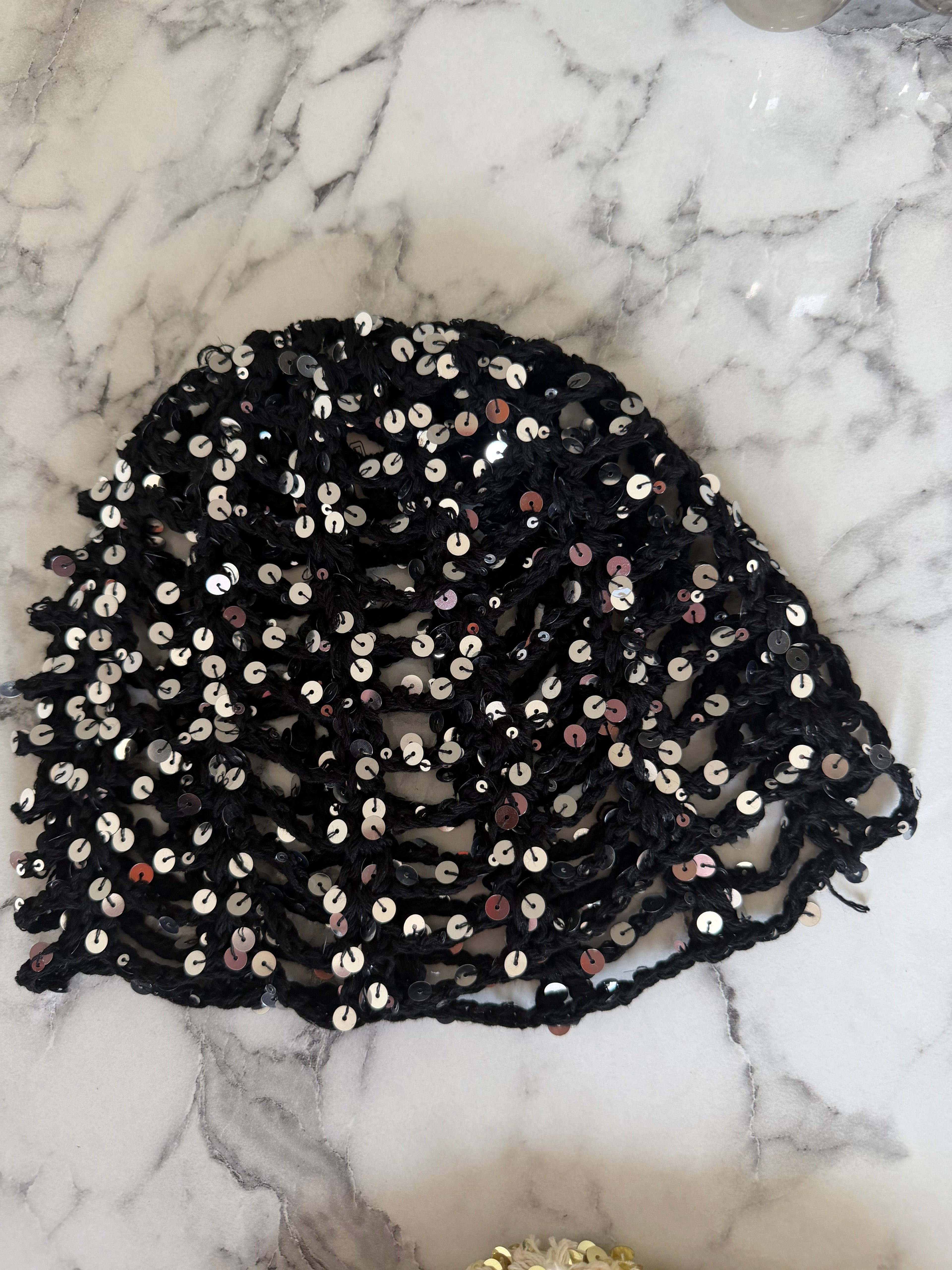 Bonnet crochet paillette noir