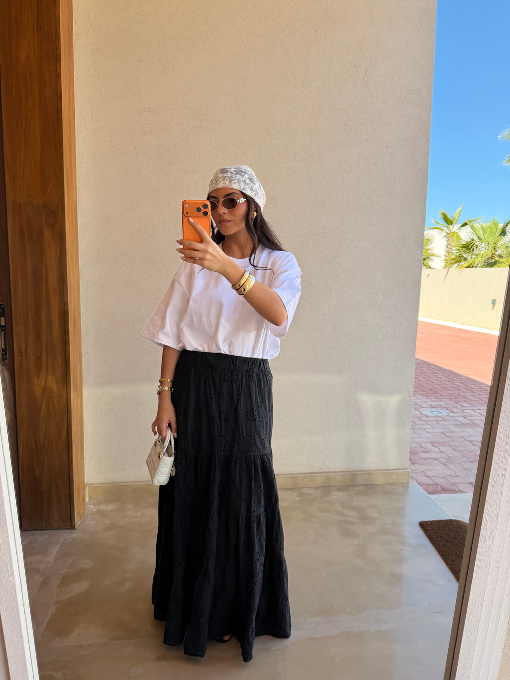 Jupe en broderie anglaise noire